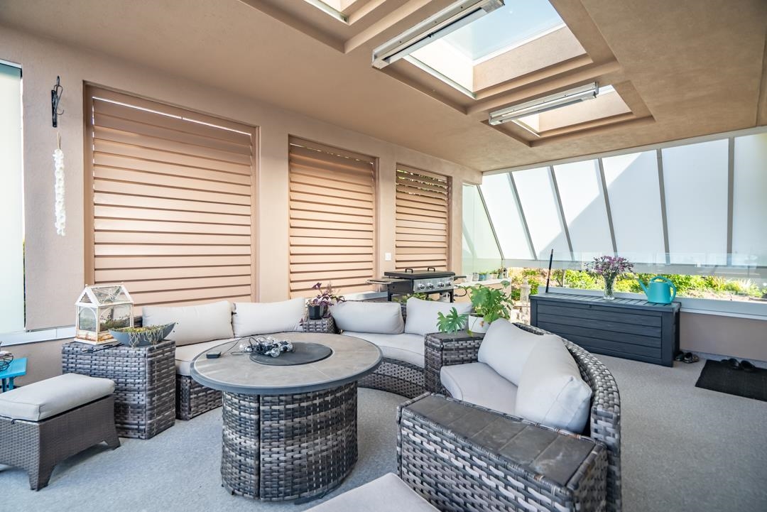 Staircase Photo of 14433 Sunset Lane, White Rock, BC