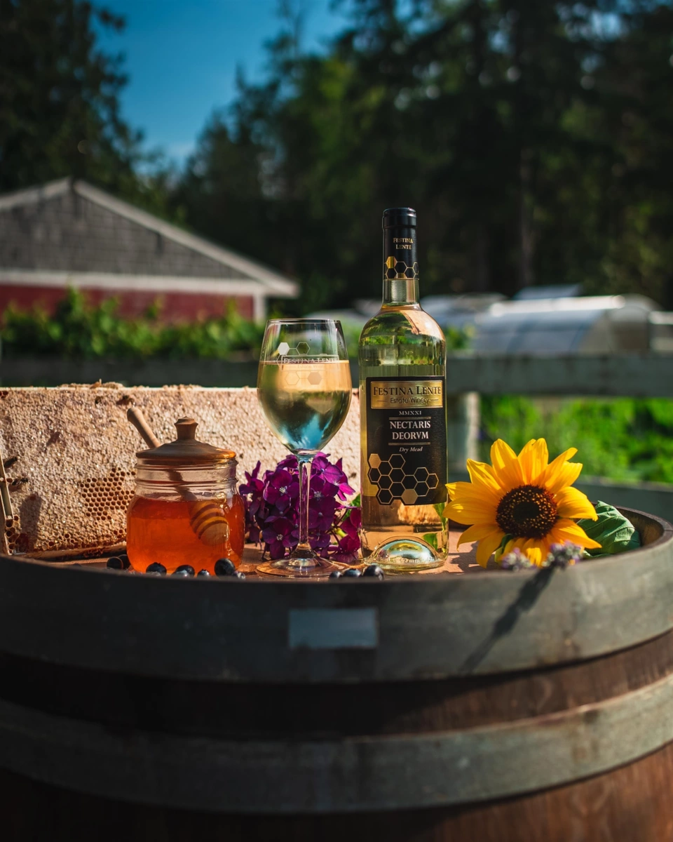 Breakfast Nook Photo of 21113 16 Avenue, Langley, BC