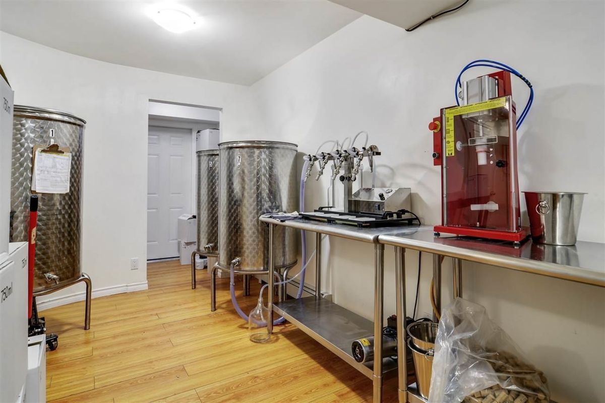 Laundry Room Photo of 21113 16 Avenue, Langley, BC