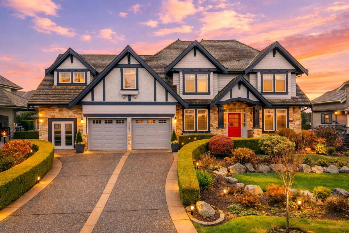Exterior Front Photo of 15963 Devonshire Drive, Surrey, BC