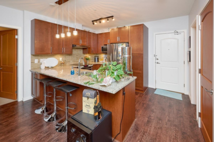 117 6480 194 Street, Surrey, BC, Surrey — Apartment/Condo for sale