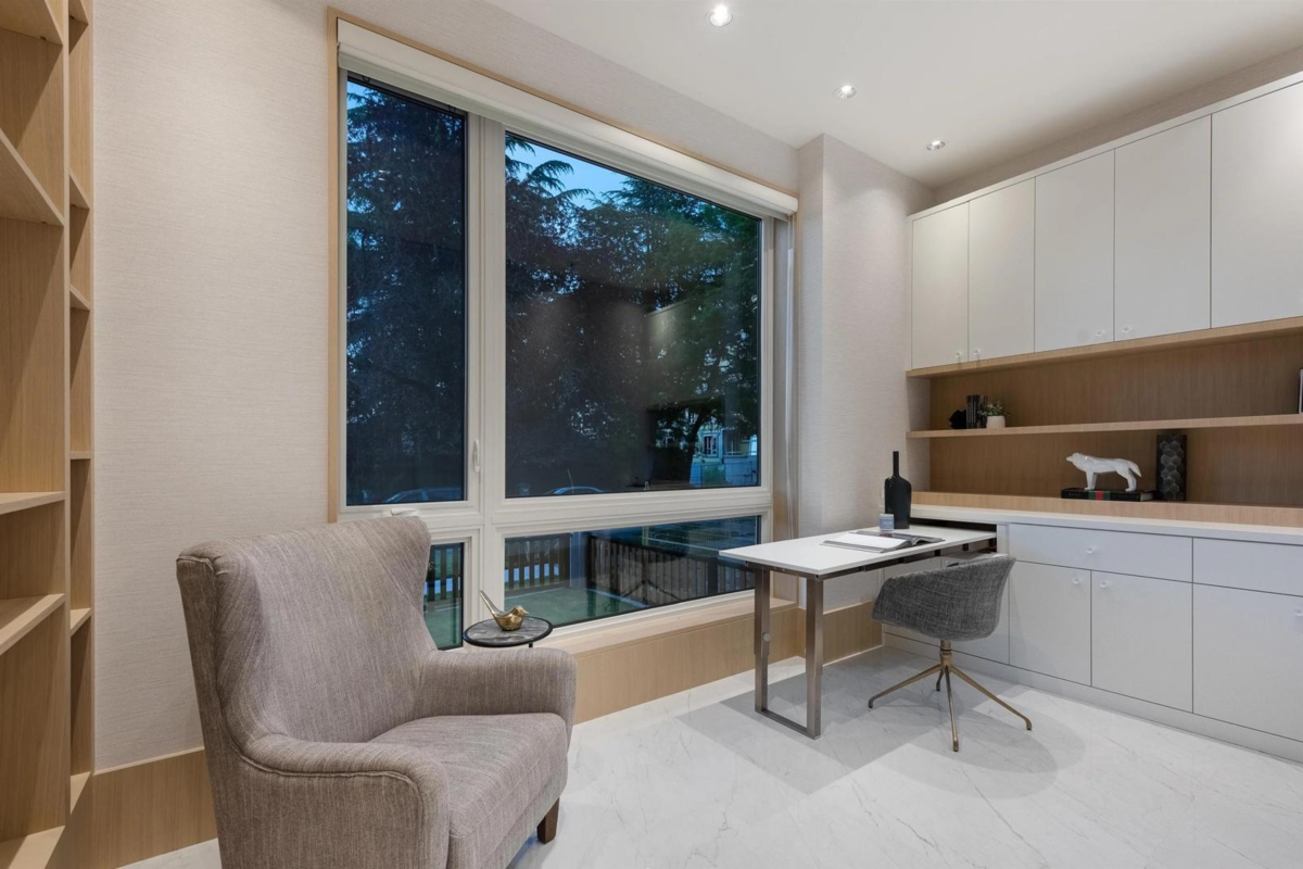 Basement Recreation Room Photo of 1 2128 W 21st Avenue, Vancouver, BC