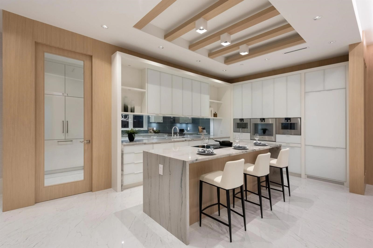 Primary Bathroom Photo of 1 2128 W 21st Avenue, Vancouver, BC