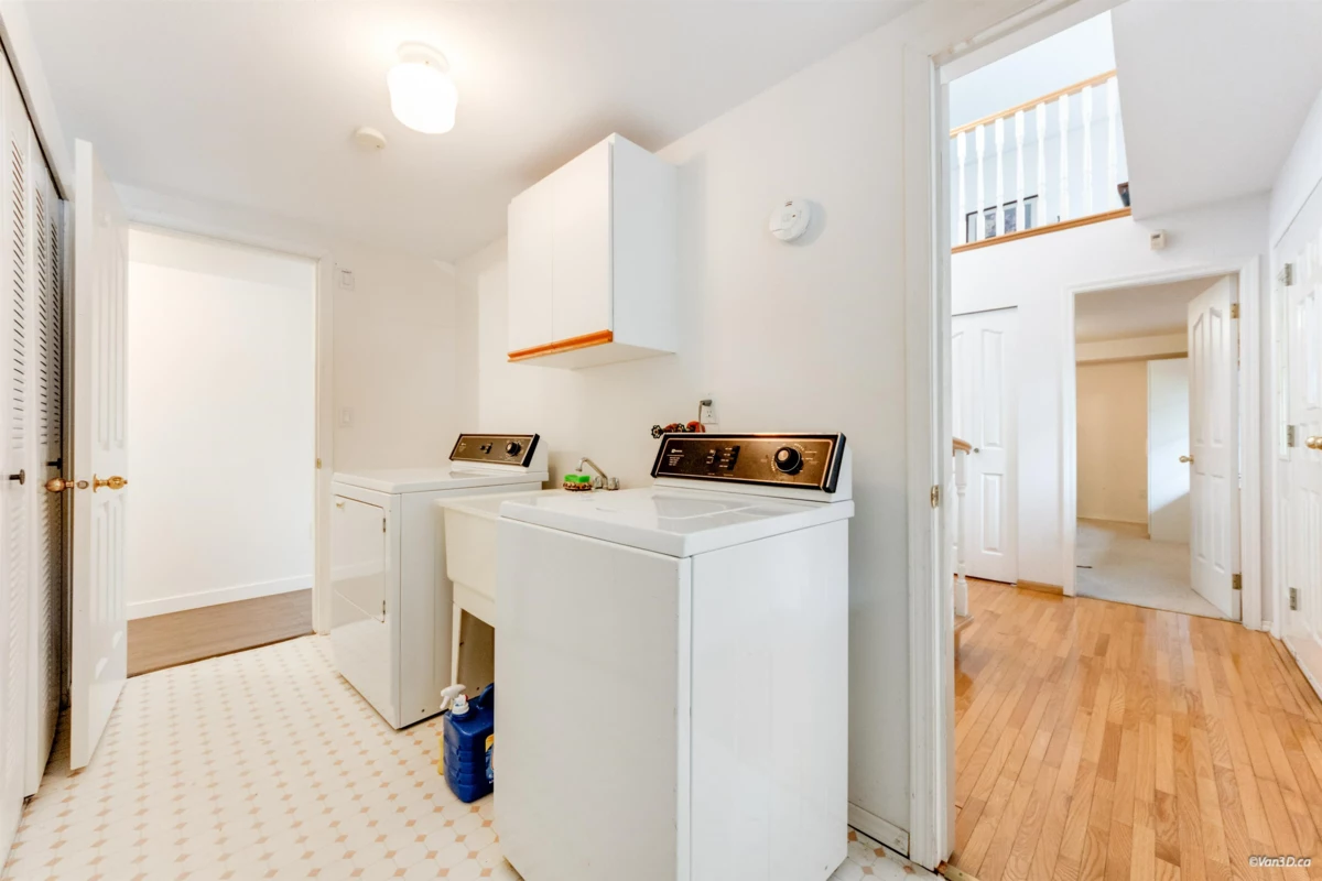 Garage Interior Photo of 3315 El Casa Court, Coquitlam, BC