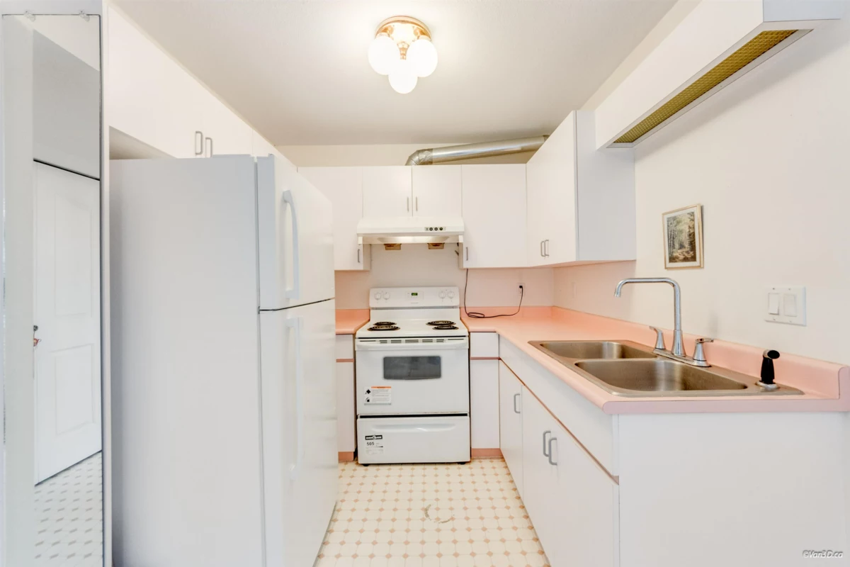 Laundry Room Photo of 3315 El Casa Court, Coquitlam, BC