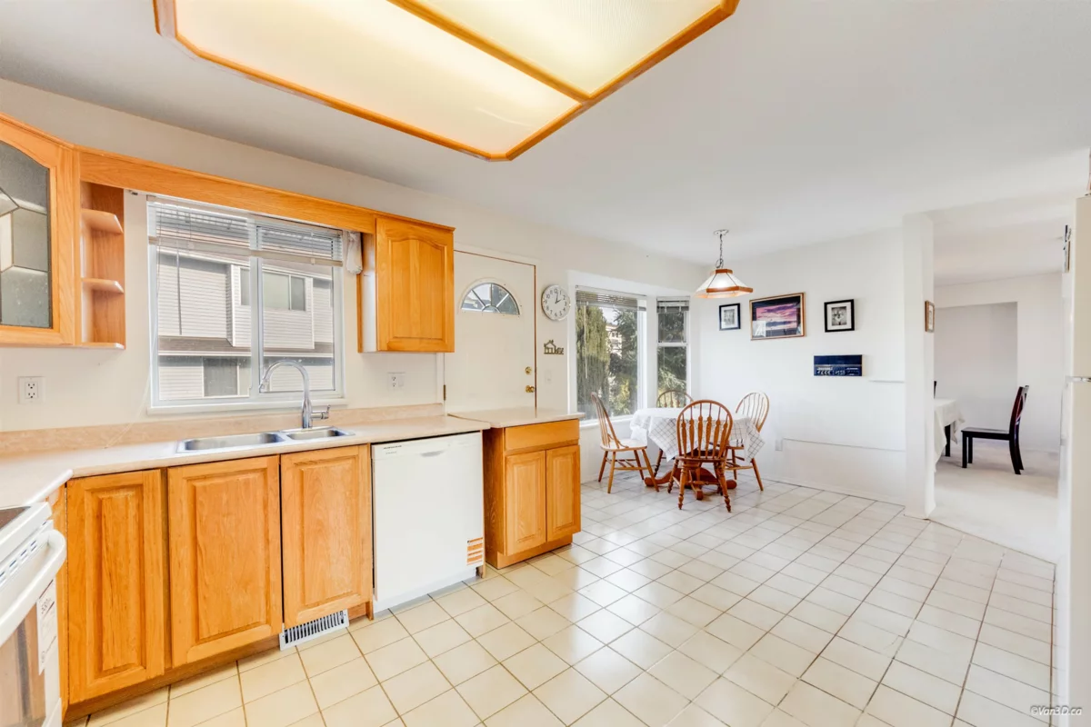 Primary Bedroom Photo of 3315 El Casa Court, Coquitlam, BC