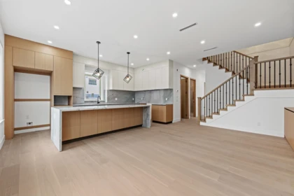 Breakfast Nook Photo of 3 5091 Buxton Street, Burnaby, BC