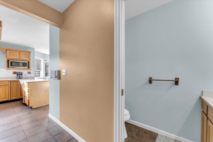 Guest Bathroom Photo of 14906 83a Avenue, Surrey, BC