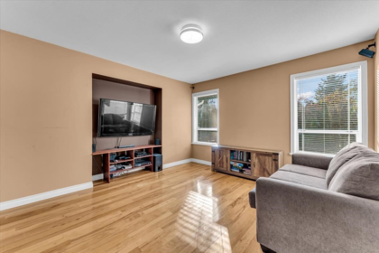 Kitchen Photo of 14906 83a Avenue, Surrey, BC