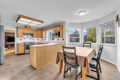 Primary Bedroom Photo of 14906 83a Avenue, Surrey, BC