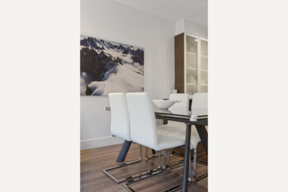 Breakfast Nook Photo of 406 3606 Aldercrest Drive, North Vancouver, BC