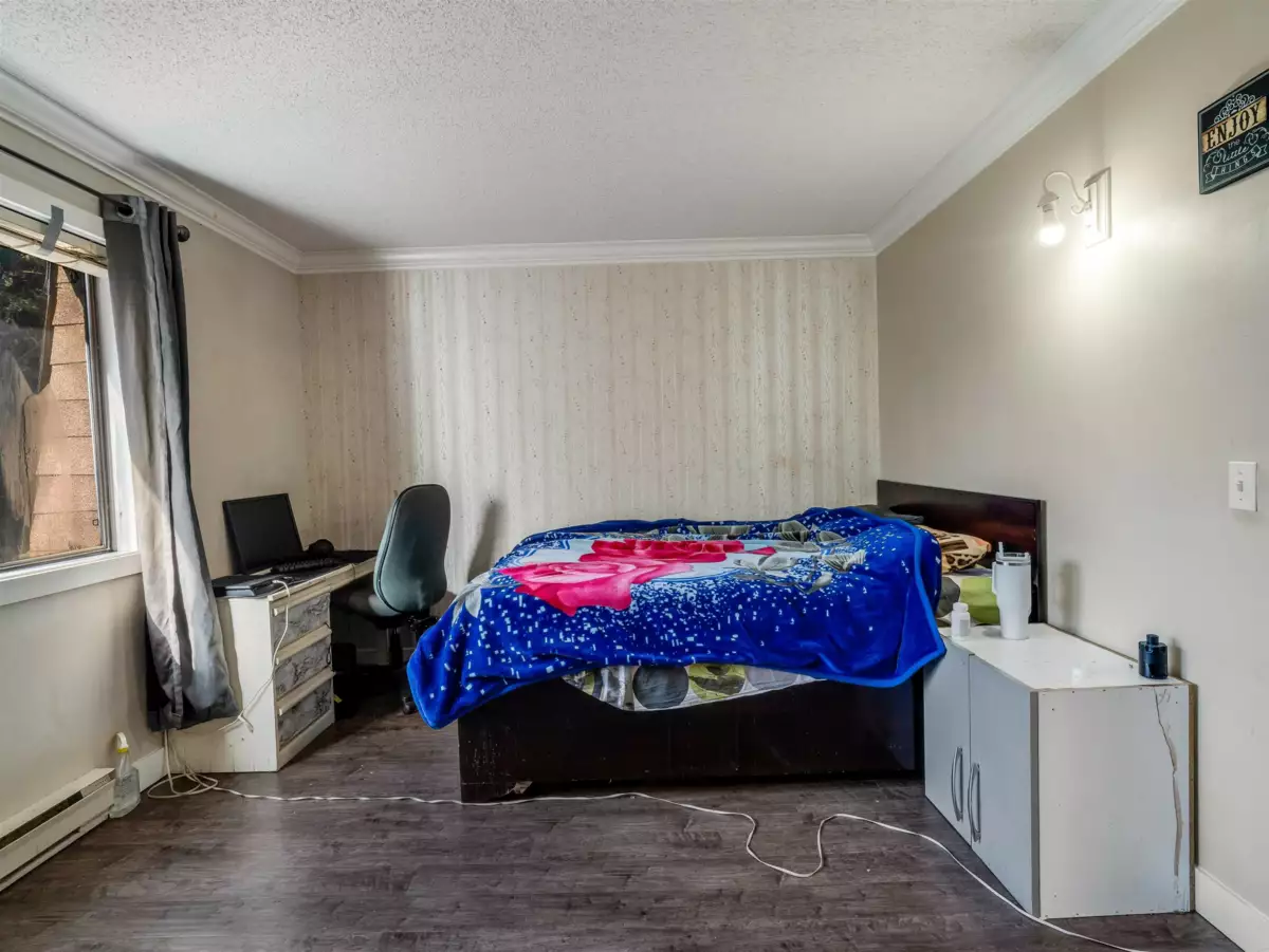 Front Yard Photo of 135 9463 Prince Charles Boulevard, Surrey, BC