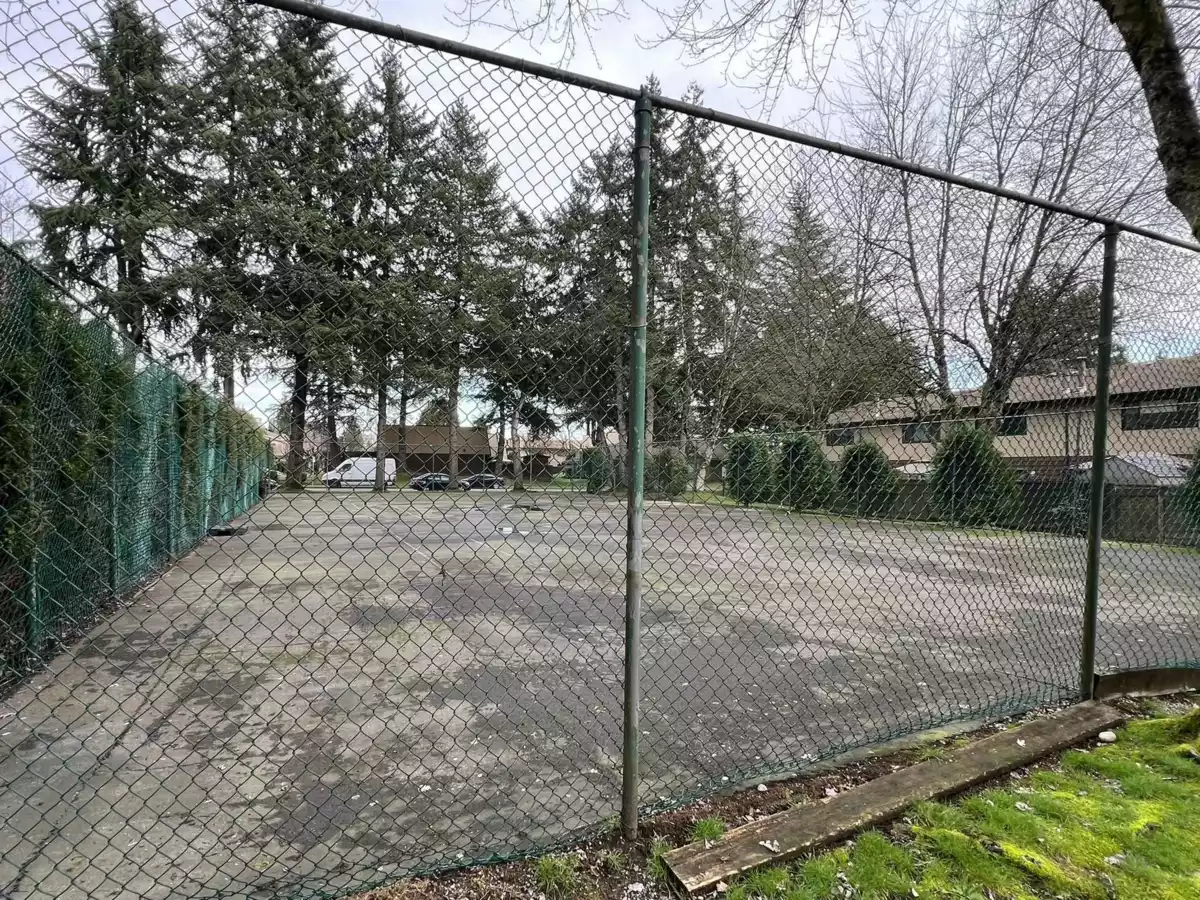 Kitchen Island Photo of 135 9463 Prince Charles Boulevard, Surrey, BC
