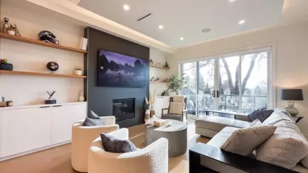 338 E 5th Street, North Vancouver, BC, North Vancouver — Half Duplex for sale