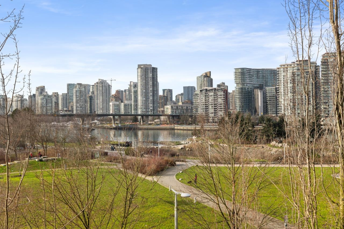 Living Room Photo of 406 1616 Columbia Street, Vancouver, BC