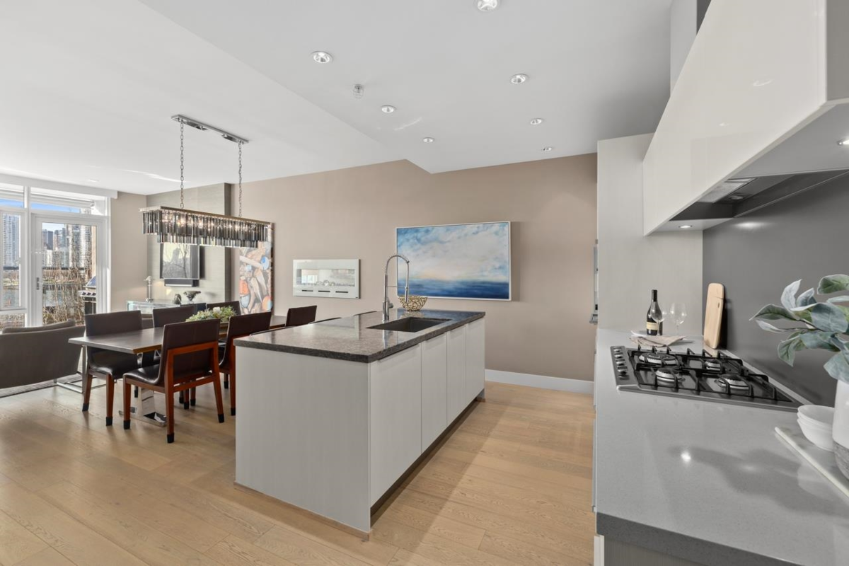 Pantry Photo of 406 1616 Columbia Street, Vancouver, BC