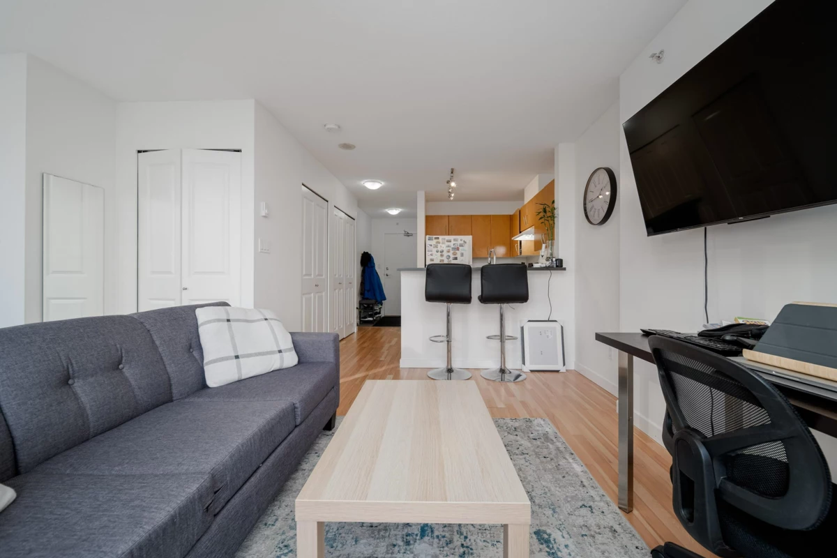 Pantry Photo of 1003 1295 Richards Street, Vancouver, BC