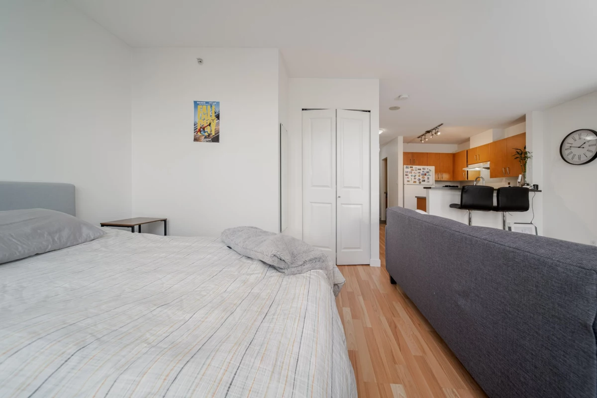 Primary Bedroom Photo of 1003 1295 Richards Street, Vancouver, BC