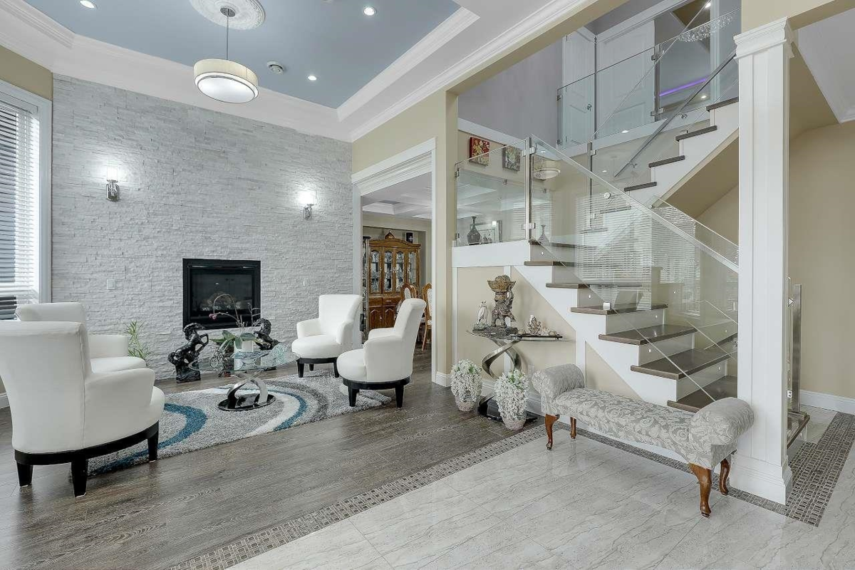 Dining Area Photo of 12853 63a Avenue, Surrey, BC