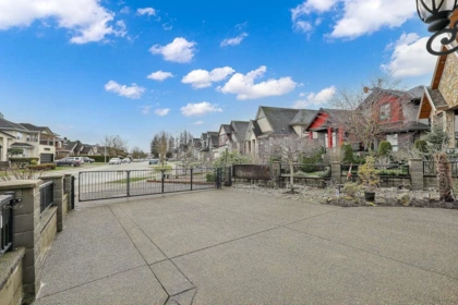 12853 63a Avenue, Surrey, BC
