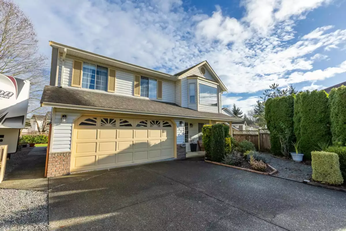 Exterior Front Photo of 2774 Dehavilland Place, Abbotsford, BC