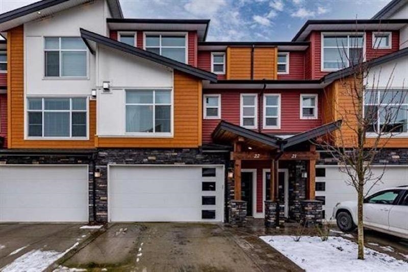 Exterior Front Photo of 22 46570 Macken Avenue, Chilliwack, BC
