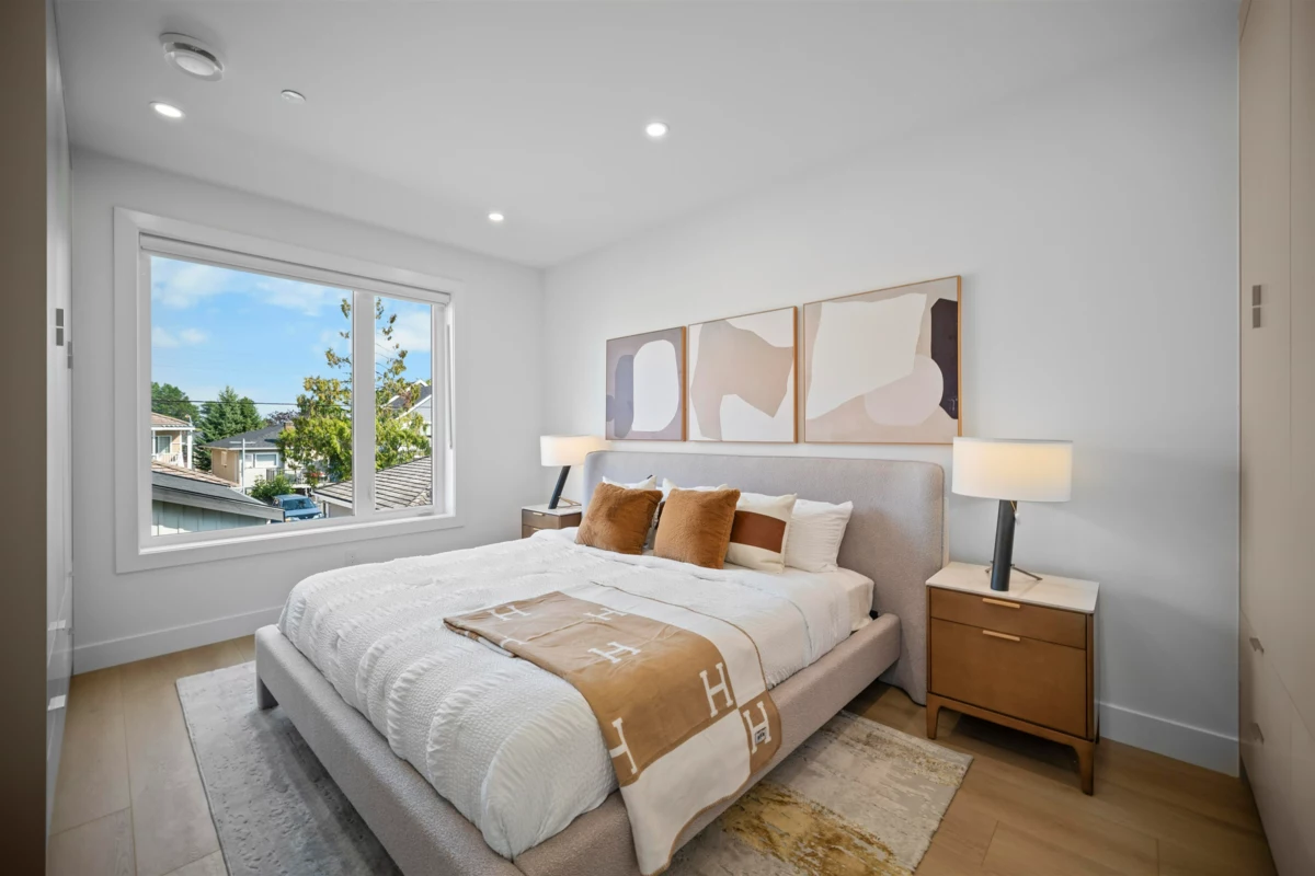 Bedroom 4 Photo of 2 3563 E 25th Avenue, Vancouver, BC