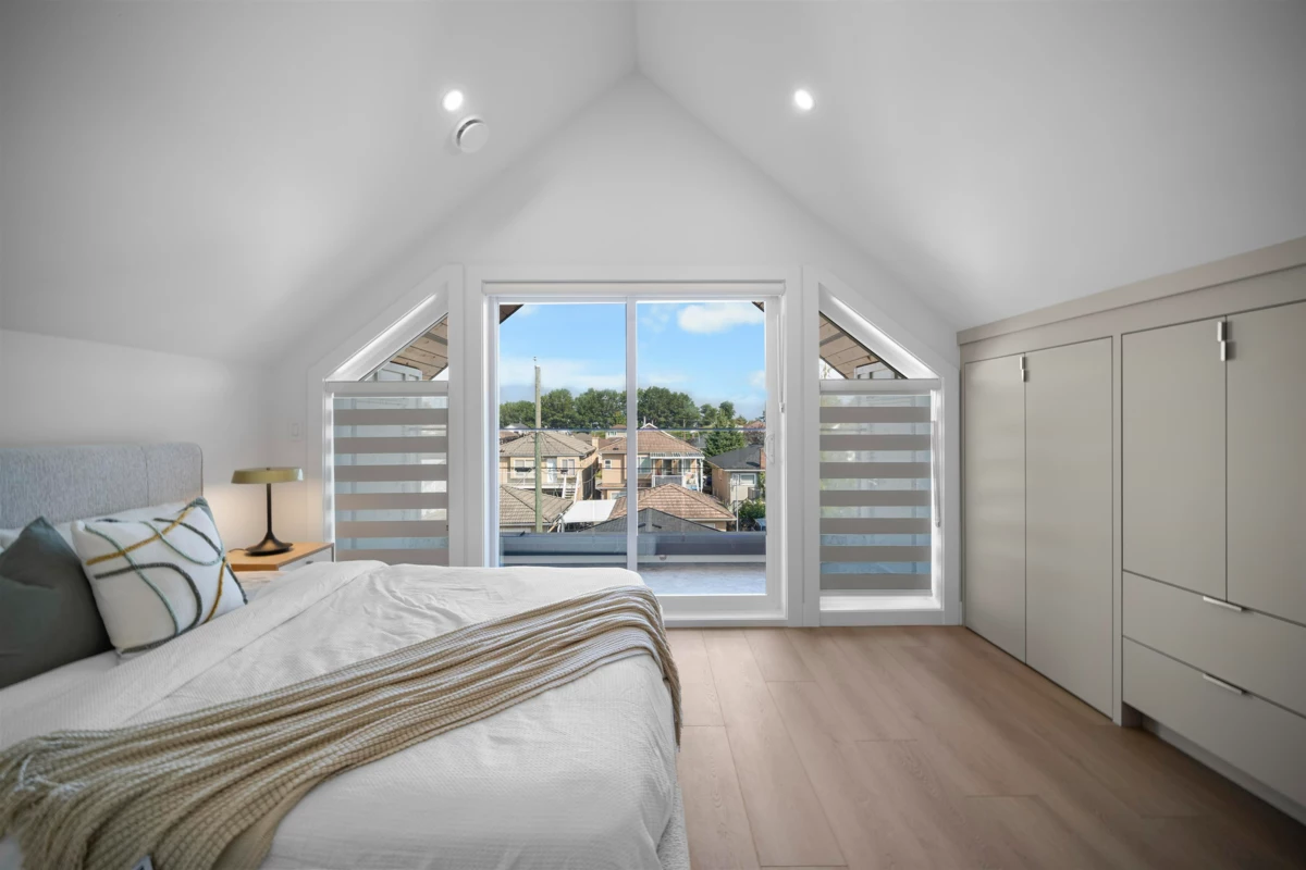 Primary Bedroom Photo of 2 3563 E 25th Avenue, Vancouver, BC