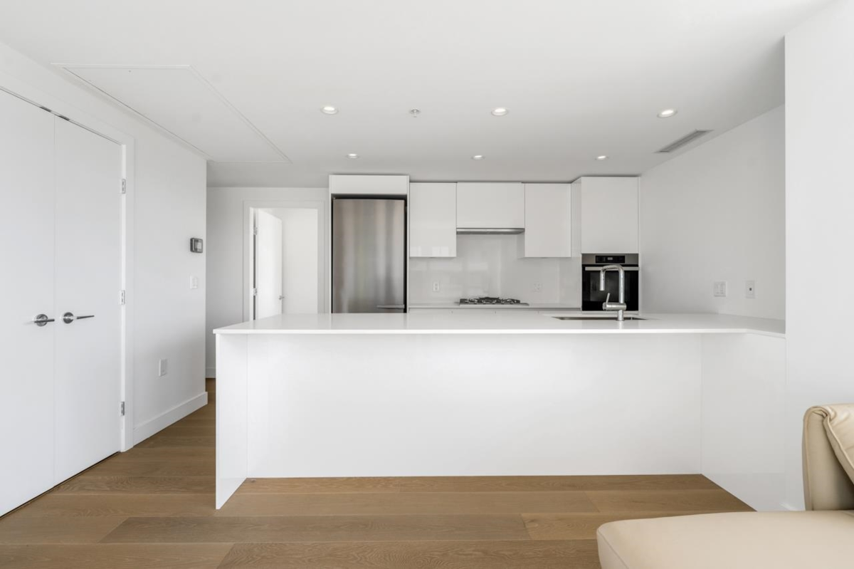 Hallway Photo of 802 5766 Gilbert Road, Richmond, BC