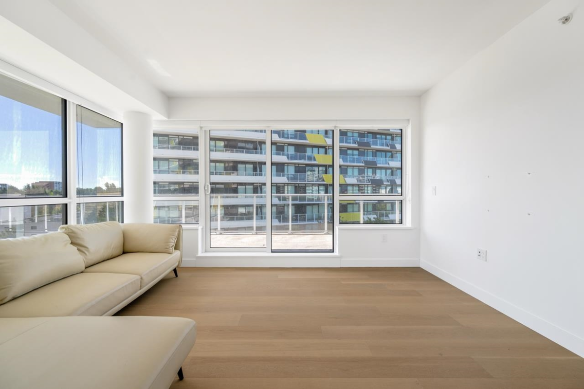 Outdoor Deck Photo of 802 5766 Gilbert Road, Richmond, BC