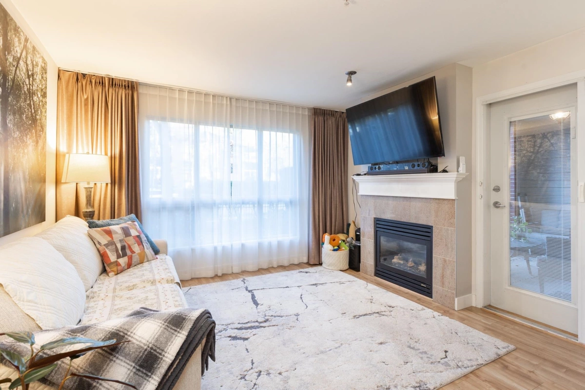 Bedroom 4 Photo of 101 15188 22 Avenue, Surrey, BC