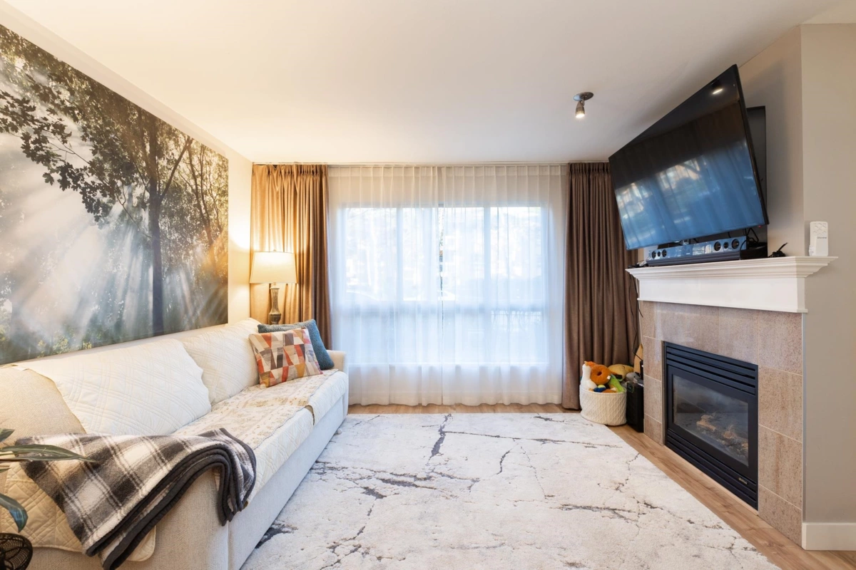 Guest Bathroom Photo of 101 15188 22 Avenue, Surrey, BC