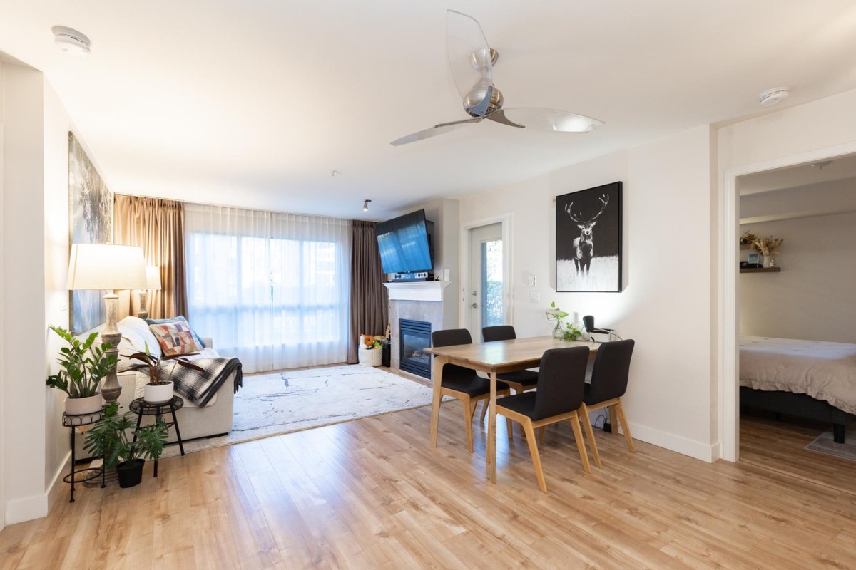 Walk-In Closet Photo of 101 15188 22 Avenue, Surrey, BC