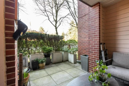 Front Yard Photo of 101 15188 22 Avenue, Surrey, BC