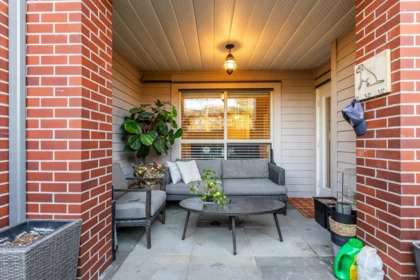 Garden / Landscaping Photo of 101 15188 22 Avenue, Surrey, BC