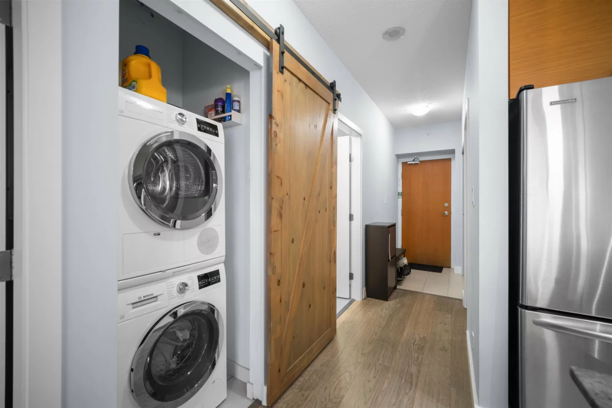 Dining Area Photo of 205 110 Brew Street, Port Moody, BC