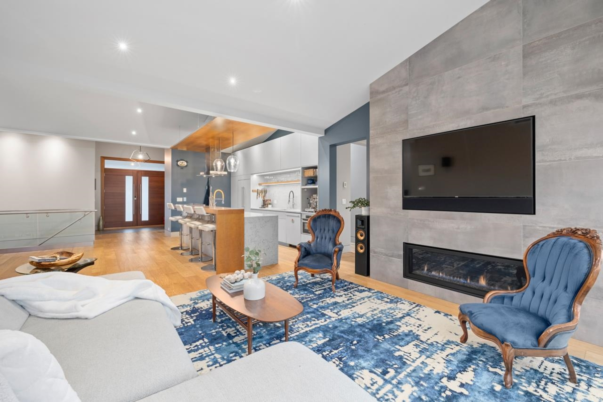 Kitchen Photo of 1269 Cloverley Street, North Vancouver, BC