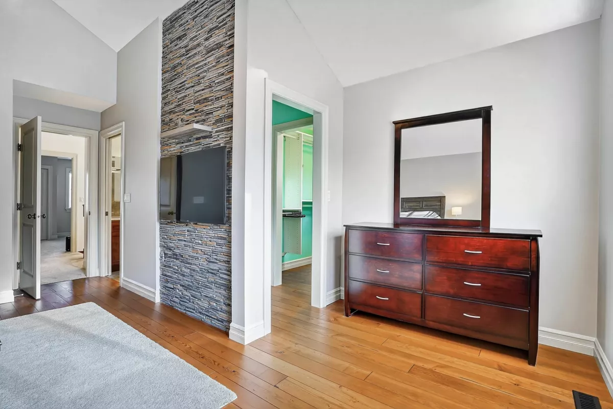 Guest Bathroom Photo of 5843 Shawnigan Drive, Chilliwack, BC