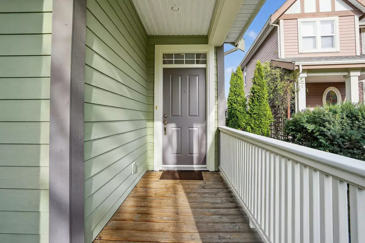 Living Room Photo of 5843 Shawnigan Drive, Chilliwack, BC
