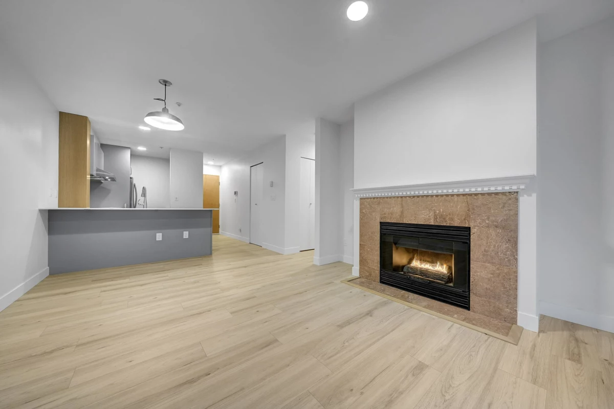 Guest Bathroom Photo of 201 1011 W King Edward Avenue, Vancouver, BC