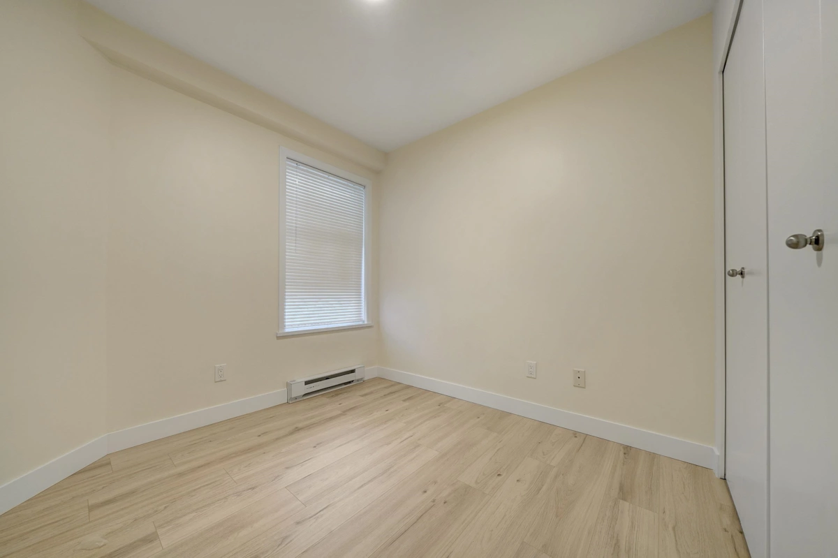 Mudroom Photo of 201 1011 W King Edward Avenue, Vancouver, BC