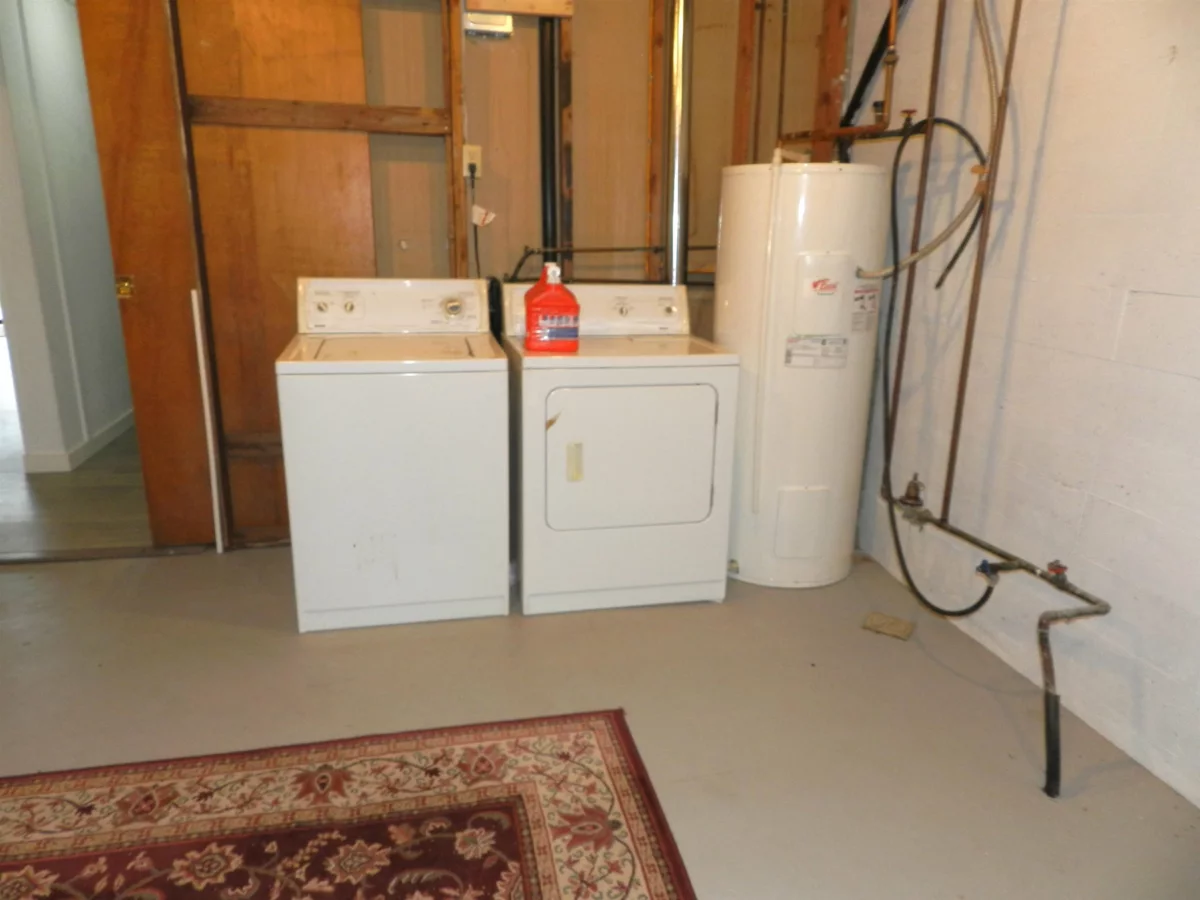 Front Yard Photo of 4902 Laurel Avenue, Sechelt, BC