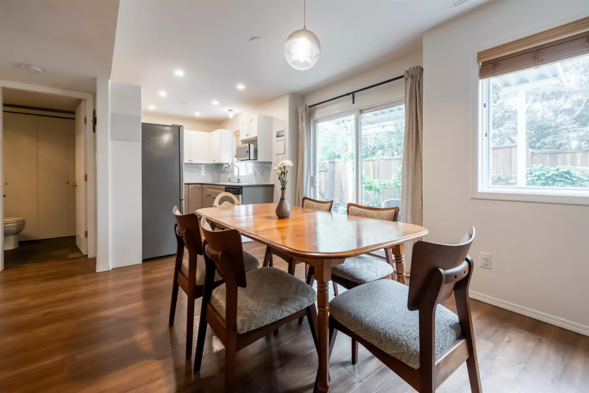 Dining Area Photo of 4 9486 Woodbine Street, Chilliwack, BC
