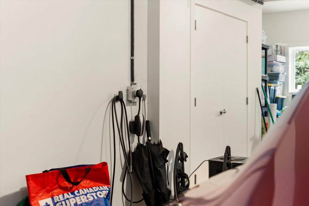 Outdoor Kitchen Photo of 17 750 Hot Springs Road, Harrison Hot Springs, BC