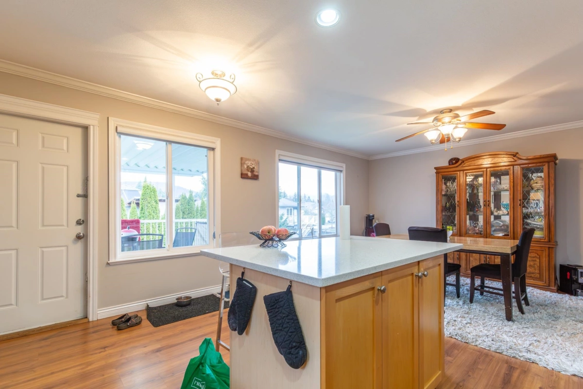 Bedroom 2 Photo of 32967 Egglestone Avenue, Mission, BC