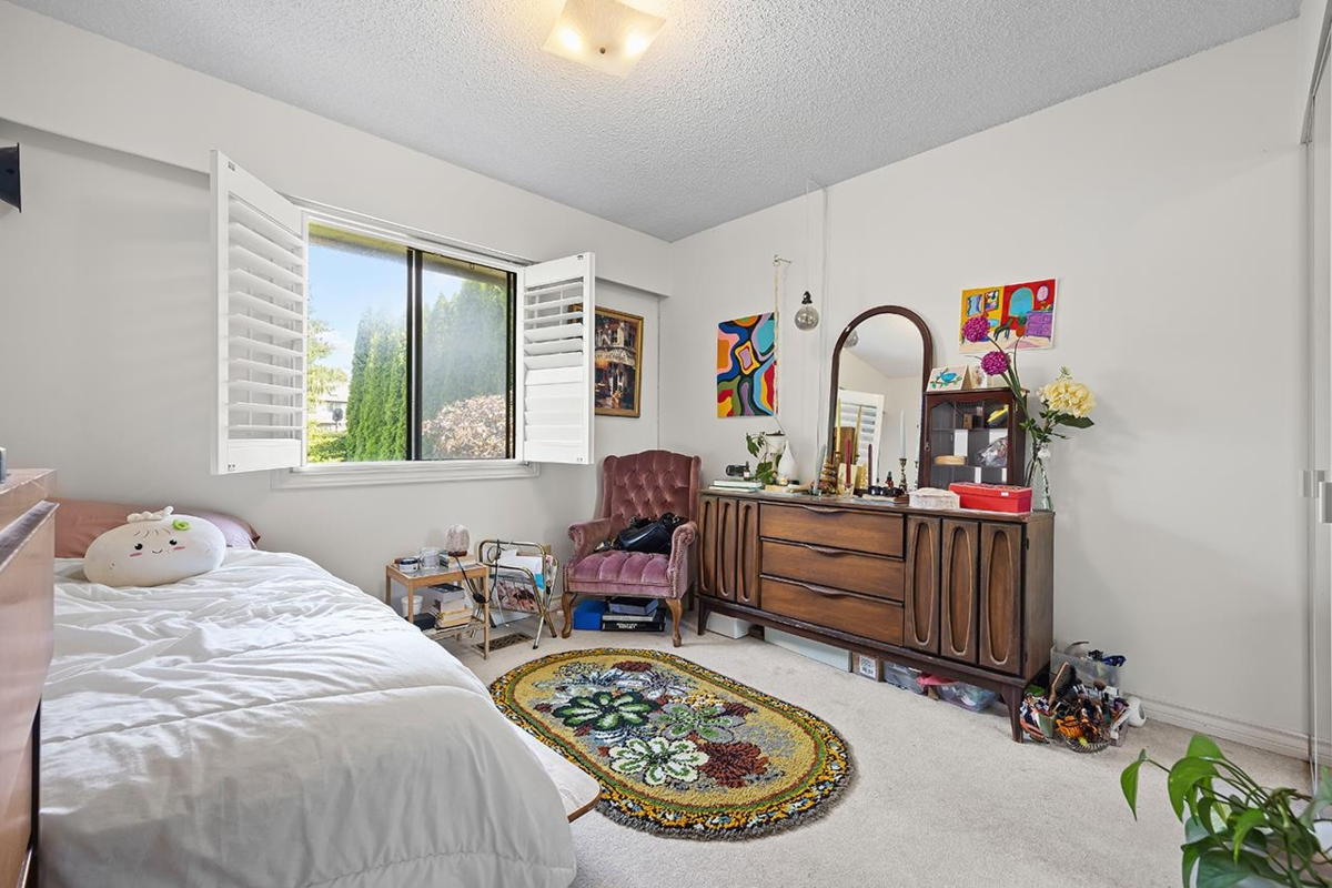 Outdoor Deck Photo of 4643 55 Street, Delta, BC