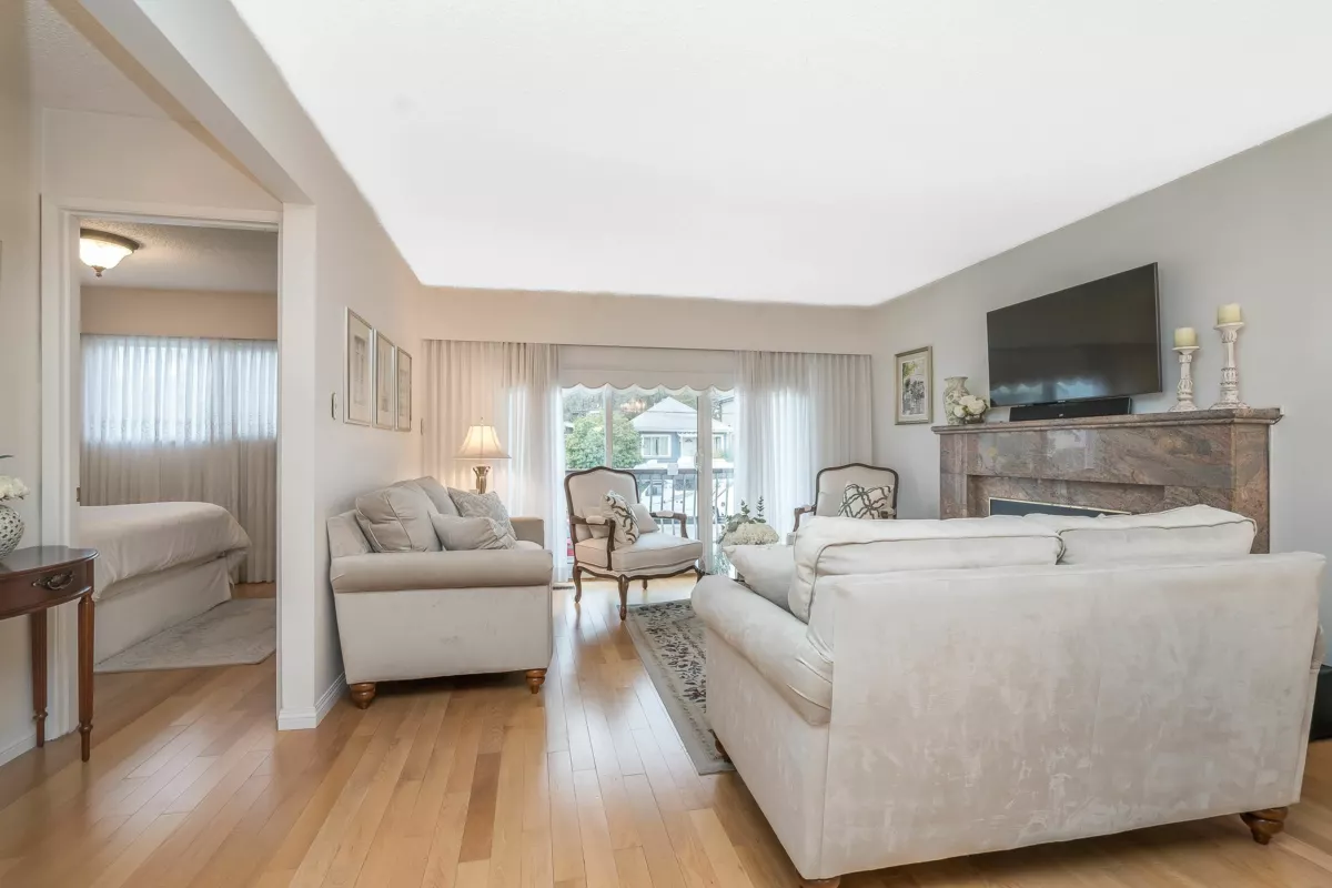 Family Room Photo of 5262 Clarendon Street, Vancouver, BC