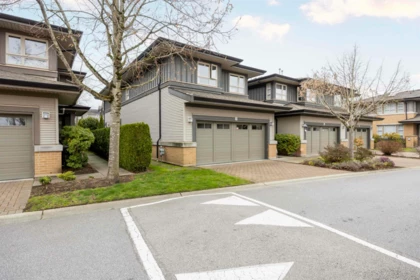 15 6300 Birch Street, Richmond, BC, Richmond — Townhouse for sale