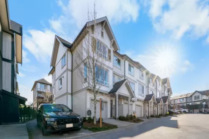 Front exterior of 27 30930 Westridge Place, Abbotsford, BC