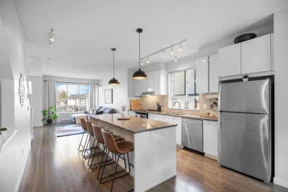 Kitchen Photo of 27 30930 Westridge Place, Abbotsford, BC